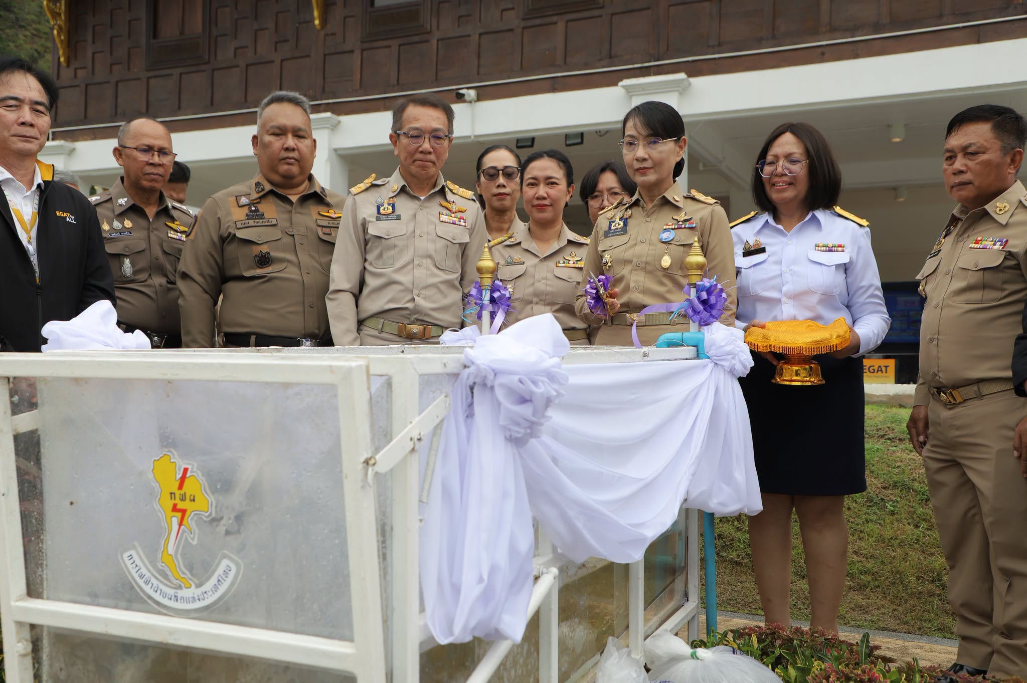 จังหวัดตาก ร่วมพิธีปล่อยพันธุ์สัตว์น้ำออนไลน์ พร้อม 7 เขื่อนพระนามทั่วประเทศ เนื่องในวันสถาปนากรมประมง ครบ 100 ปี